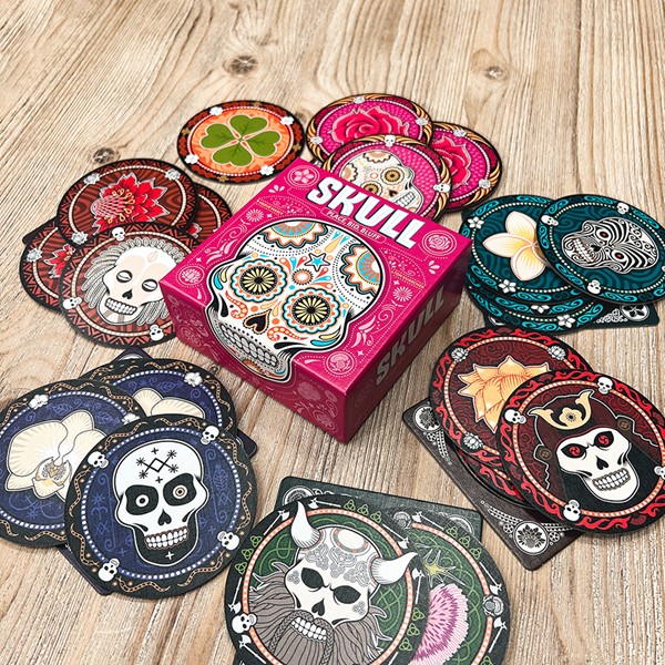 Foto van speelgoed Skull_Asmodee_SkullLifestyle-3.jpg